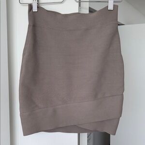 BCBGMaxAzria Taupe Ribbed Mini Skirt